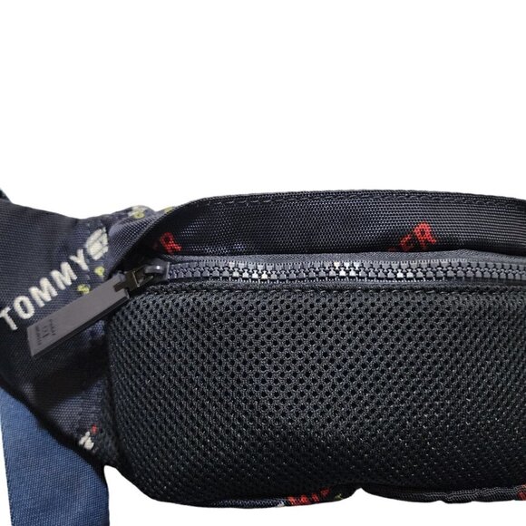Tommy Hilfiger Unisex Fanny Pack Crossbody Polyester 3 Slots Zipper Navy - Picture 11 of 12
